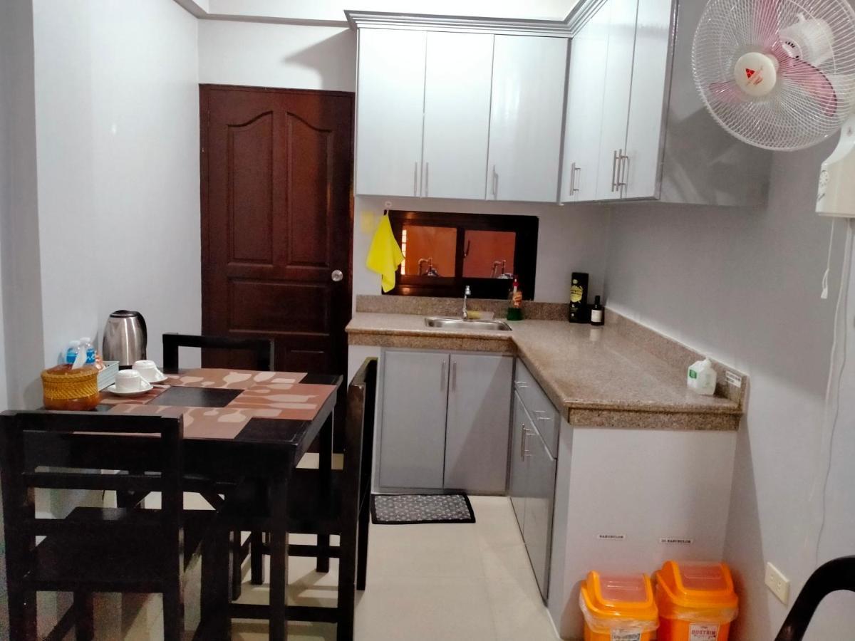 شقة V.F. Riton Apartelle لواوْغ المظهر الخارجي الصورة